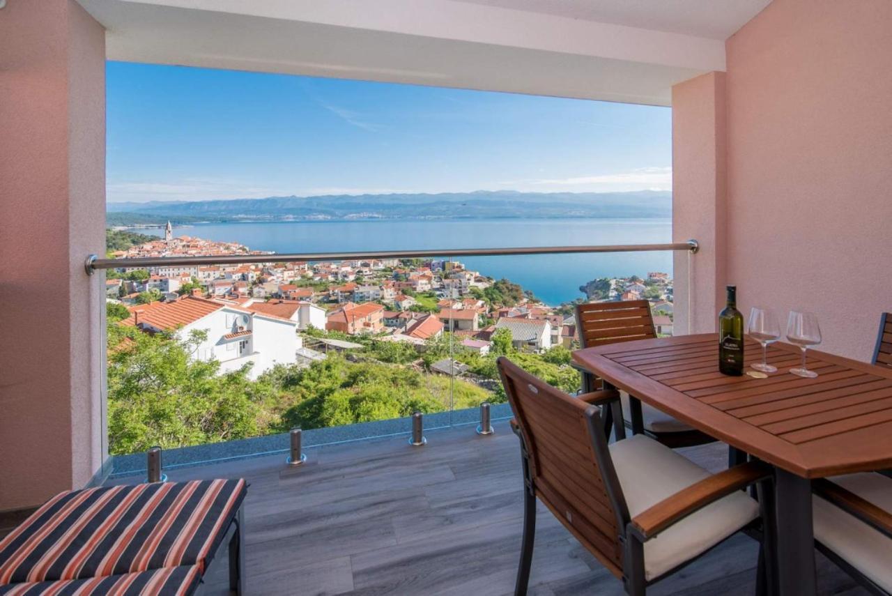 Apartman Zoe Vrbnik Extérieur photo